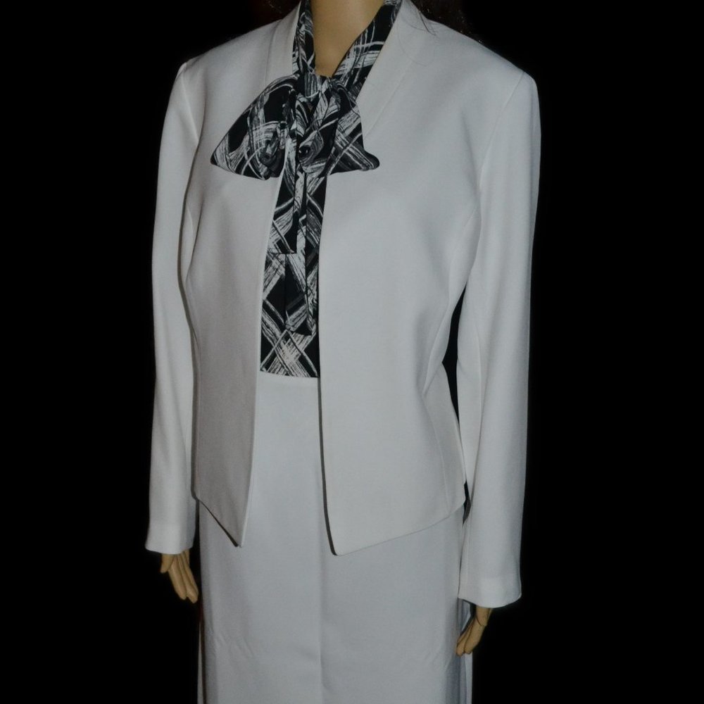 Evan Picone Black Label Jacket and Skirt